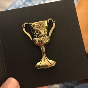 RESERVED ✨ Harry Potter Hufflepuff Pin